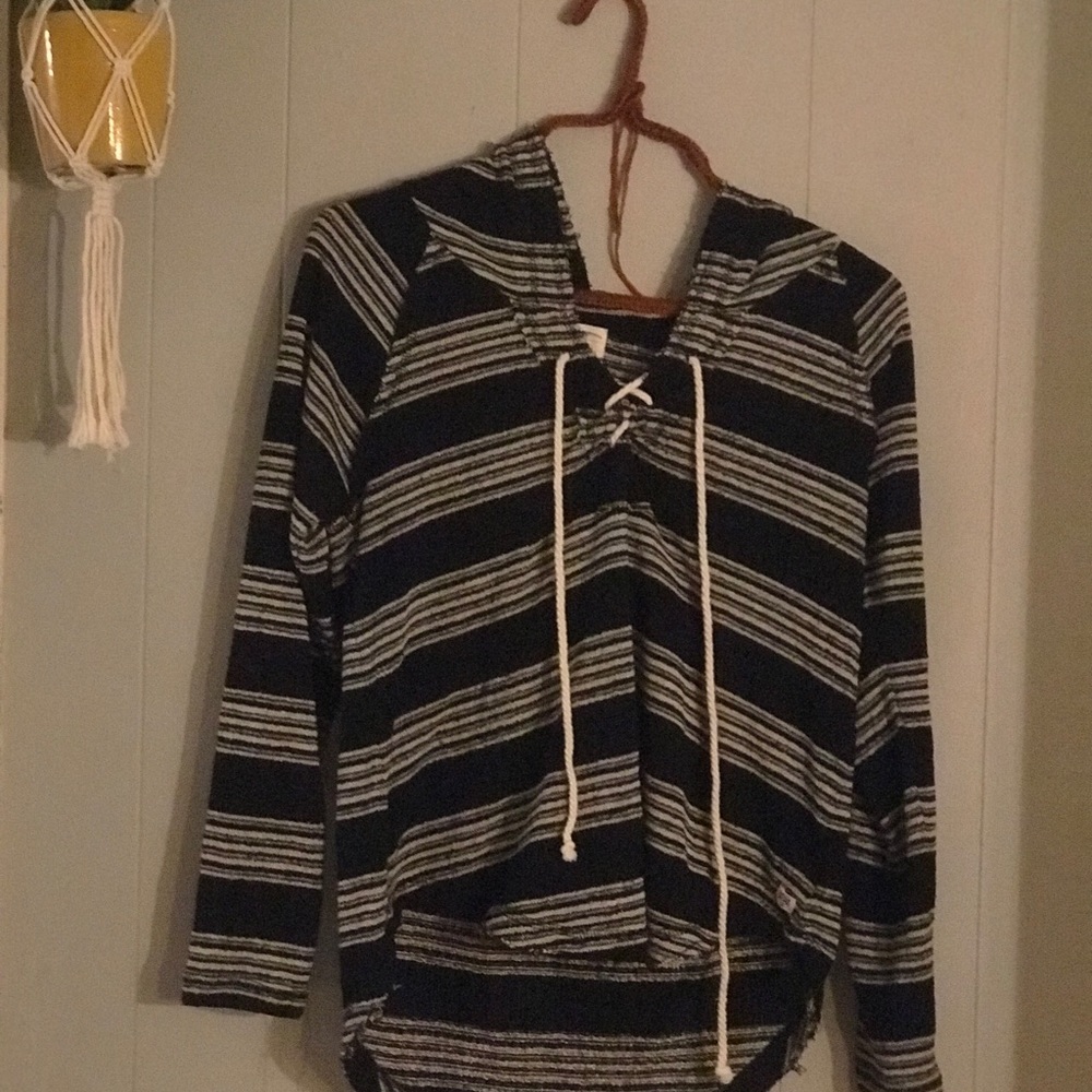 Billabong cotton beach throw-on size:large